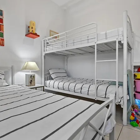 Iris Bloom Apartment Paphos