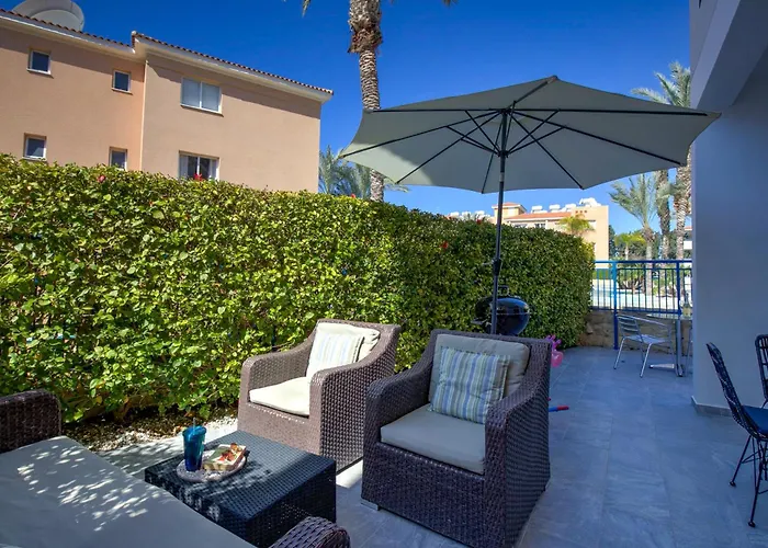 Iris Bloom Appartement Paphos